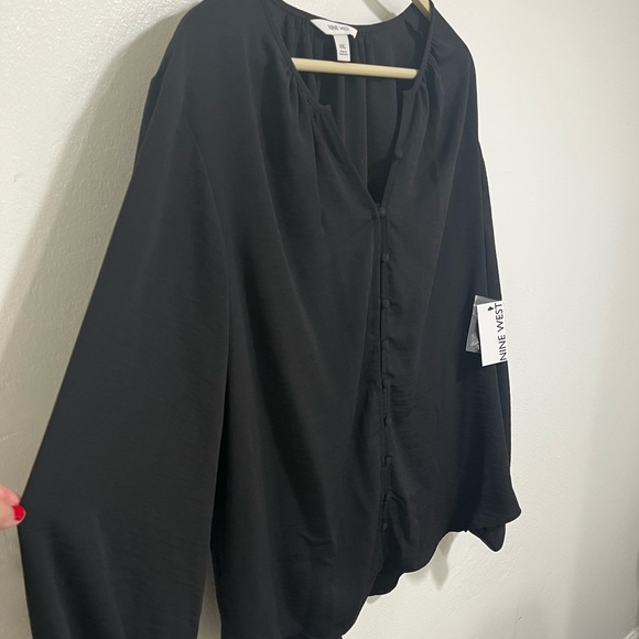 NINE WEST Button Front Blouse Size-XXL - Picture 5 of 6